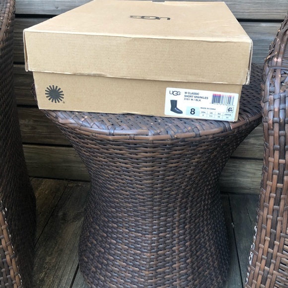 Black Ugg Classic Short Sparkle - Picture 9 of 10